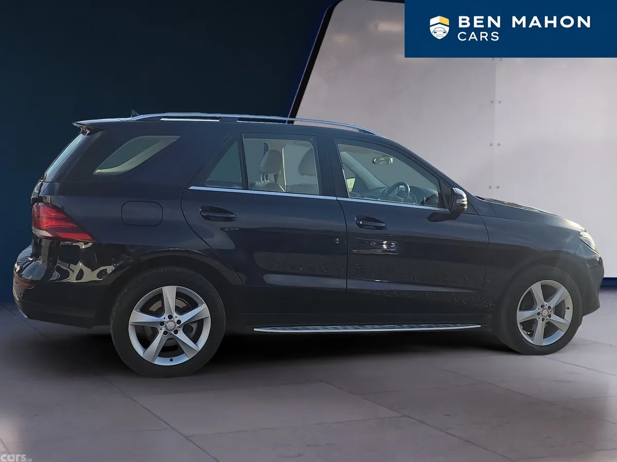 Mercedes-Benz GLE SUV, Diesel, 2017, Blue