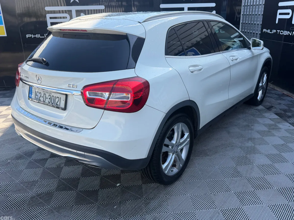 Mercedes-Benz GLA SUV, Diesel, 2015, White
