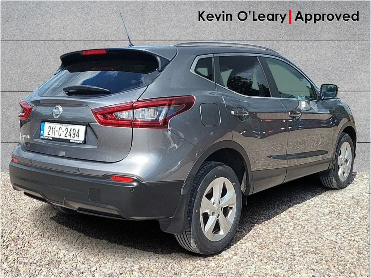 Nissan Qashqai MPV, Petrol, 2021, Grey