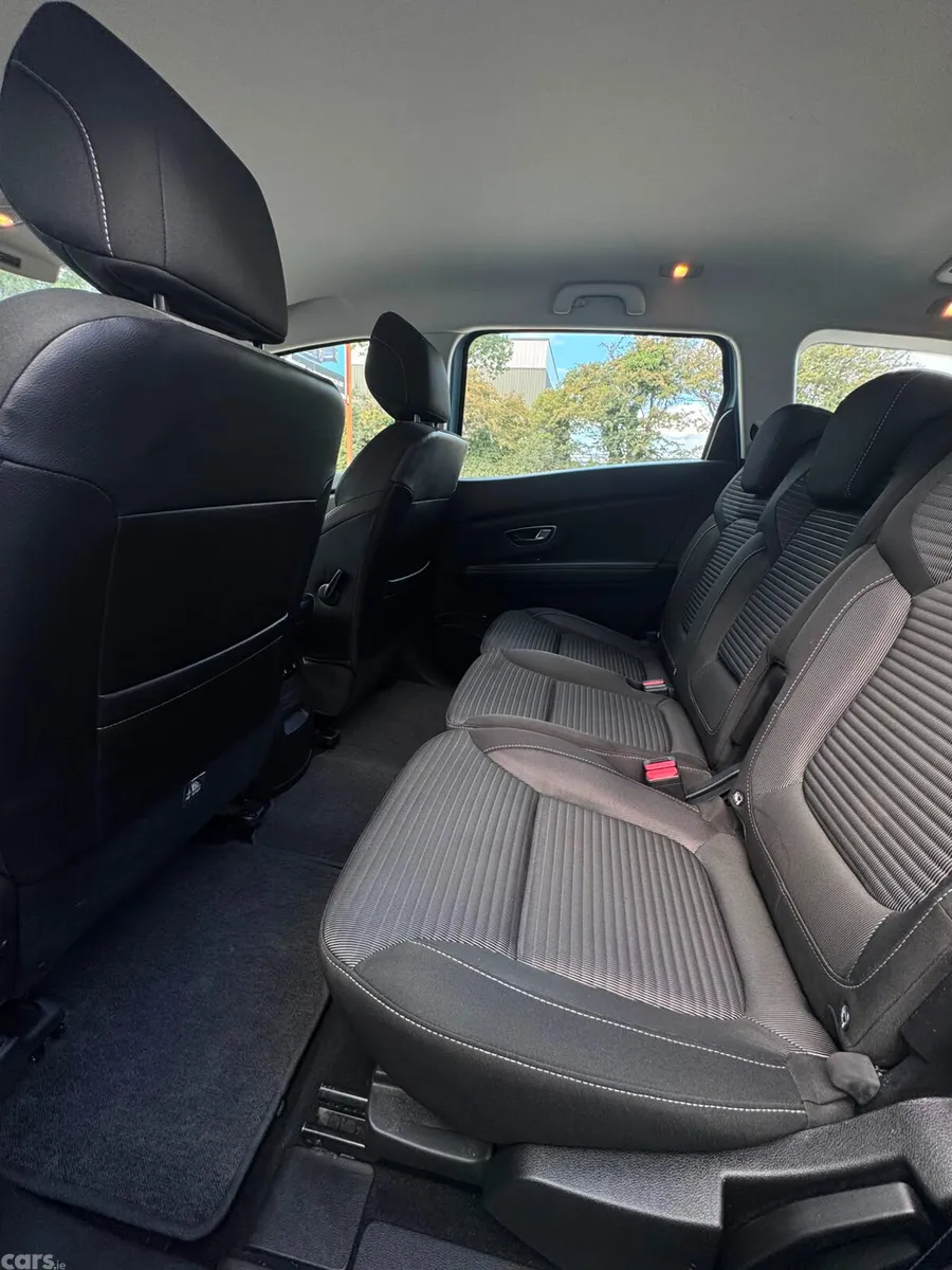 Renault Grand Scenic MPV, Diesel, 2019, Blue
