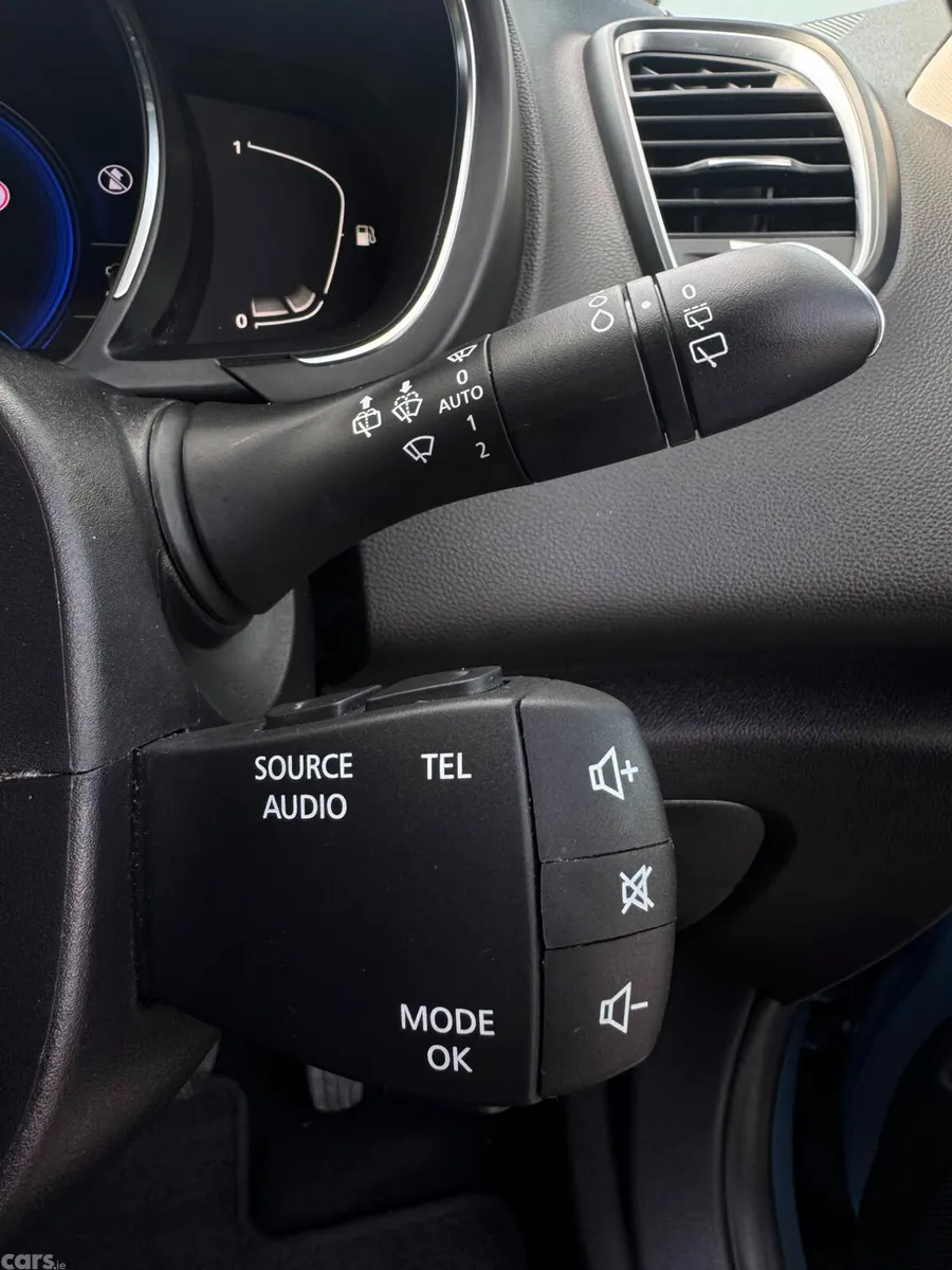 Renault Grand Scenic MPV, Diesel, 2019, Blue