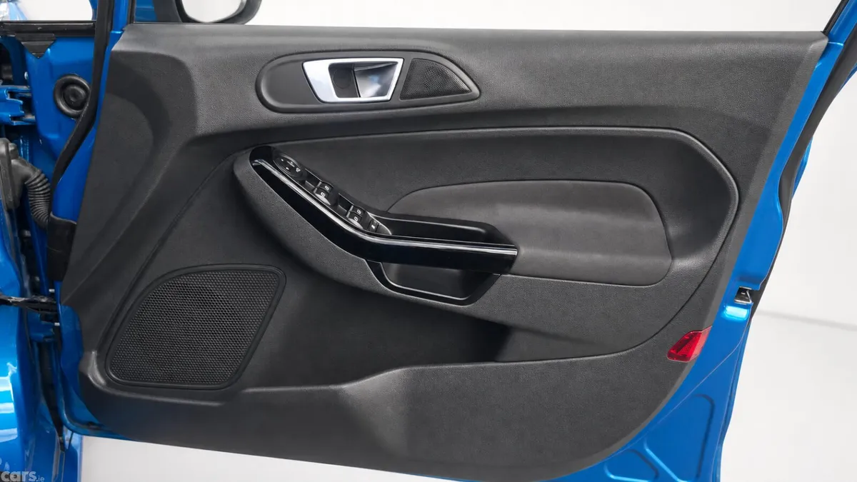 Ford Fiesta Hatchback, Petrol, 2016, Blue