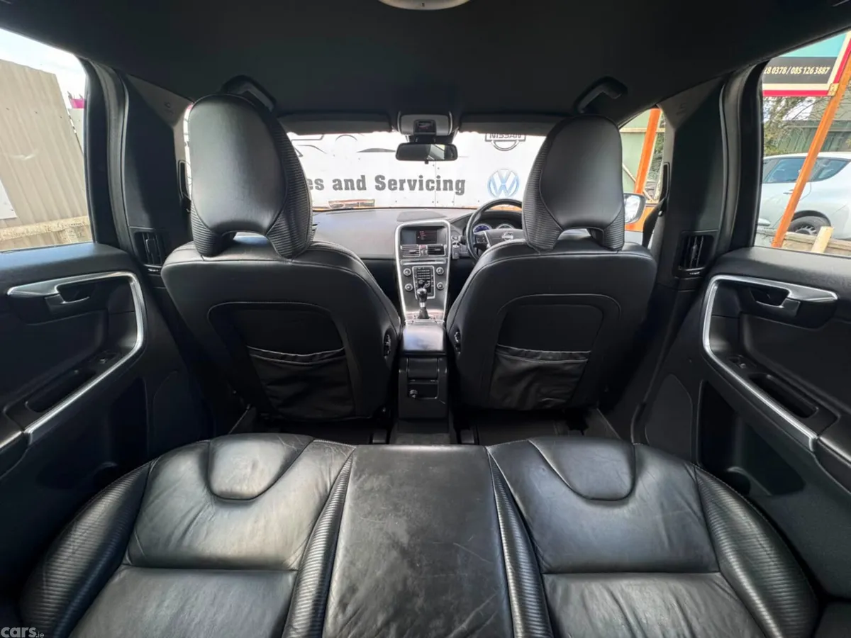 Volvo XC60 SUV, Diesel, 2013, Black