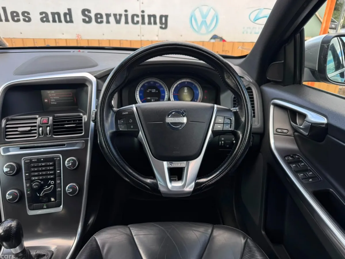 Volvo XC60 SUV, Diesel, 2013, Black