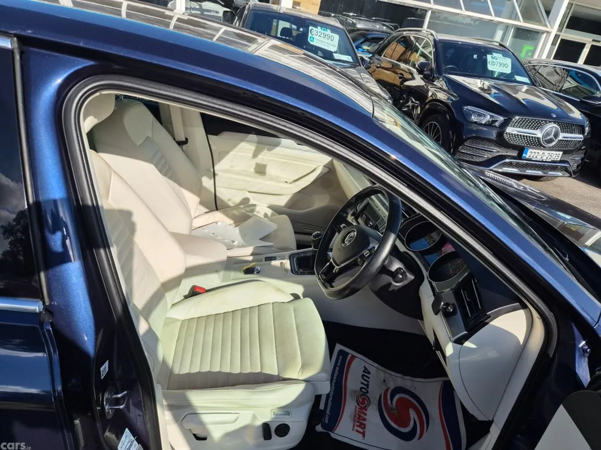 Volkswagen Passat Saloon, Diesel, 2016, Blue