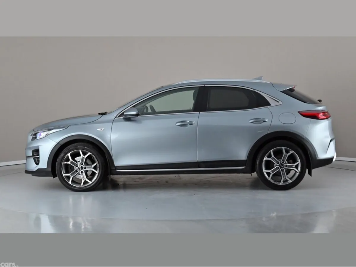 Kia XCeed Hatchback, Diesel, 2021, Grey