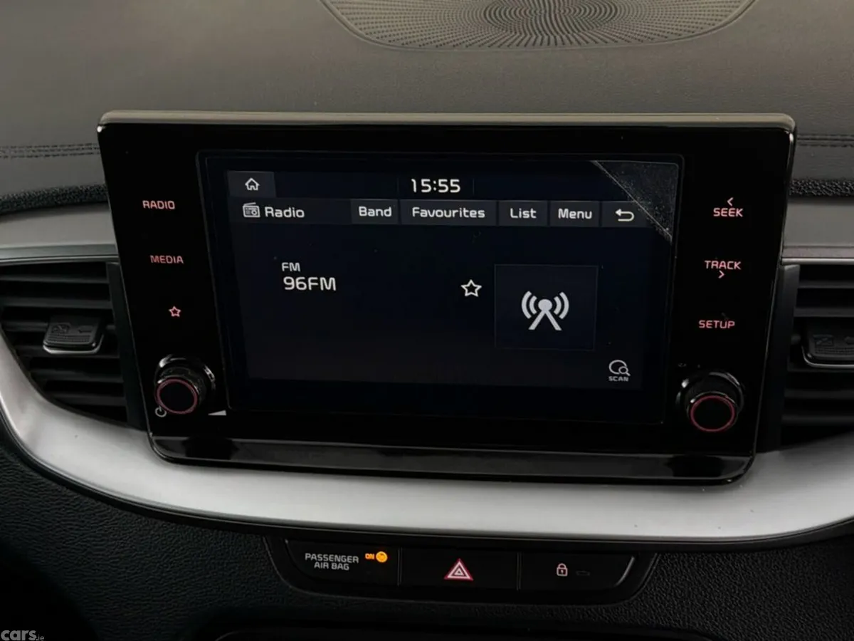 Kia XCeed Hatchback, Diesel, 2021, Grey