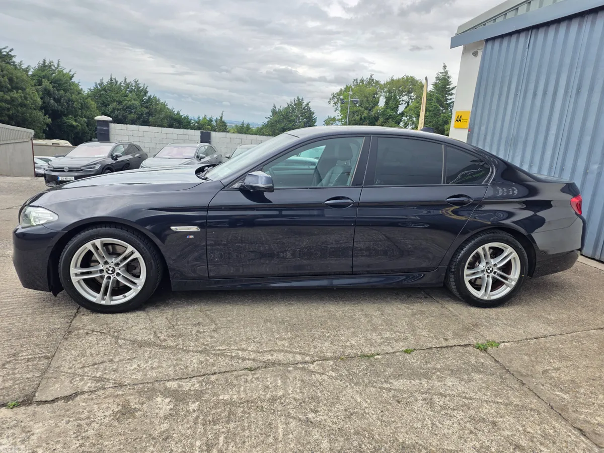 BMW 5-Series Saloon, Diesel, 2016, Blue