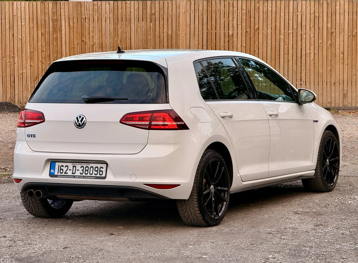 Volkswagen Golf Hatchback, Petrol Plug-in Hybrid, 2016, White