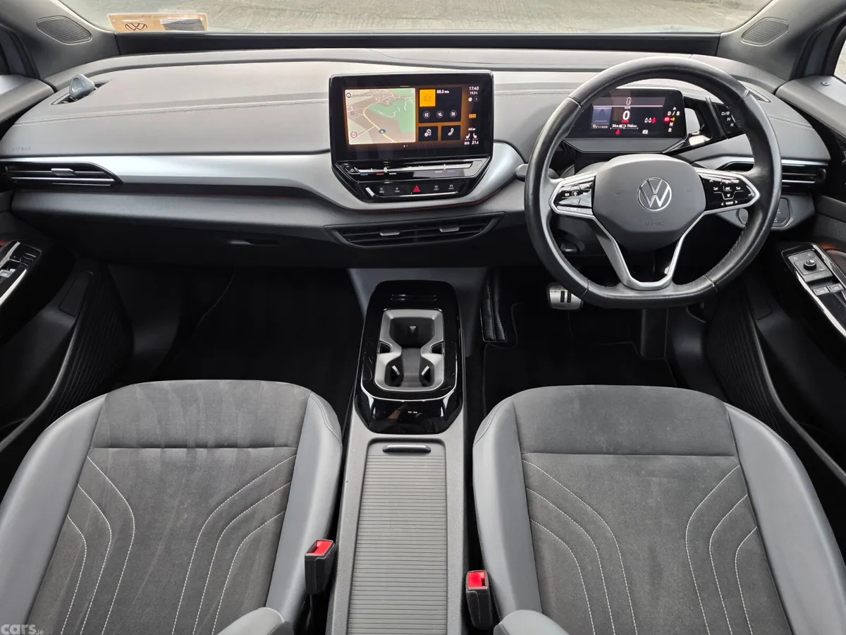 Volkswagen ID.4 SUV, Electric, 2023, Grey