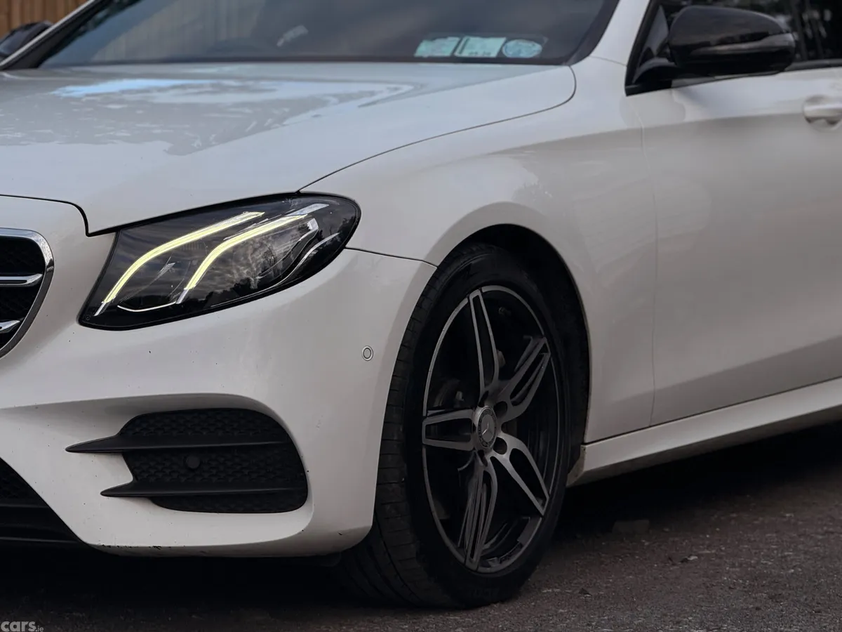 Mercedes-Benz E-Class Saloon, Diesel, 2017, White
