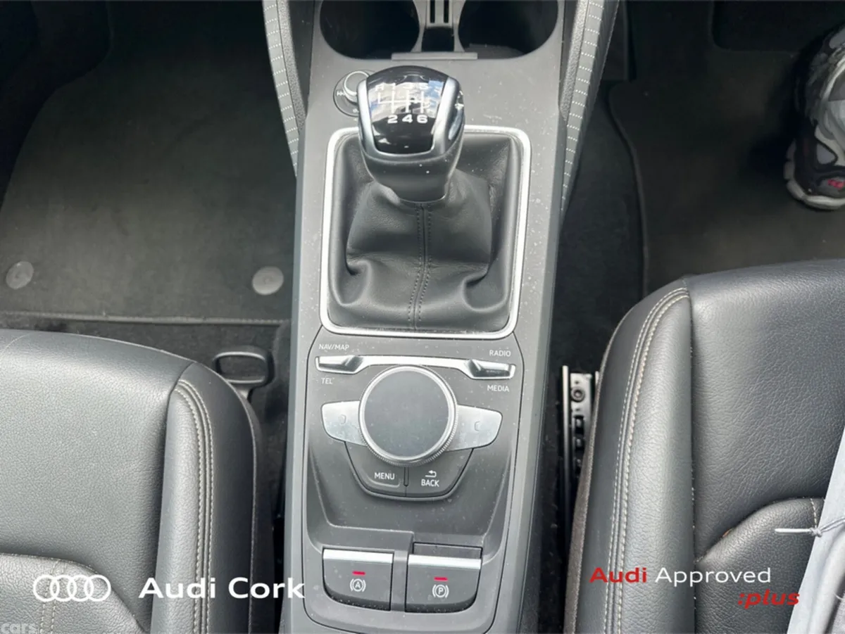 Audi Q2 SUV, Petrol, 2023, Blue