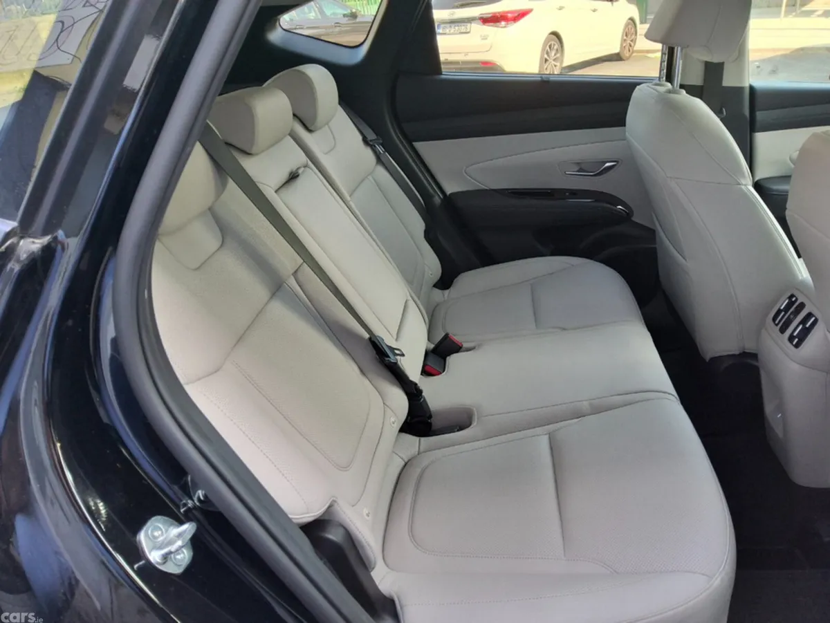 Hyundai Tucson MPV, Petrol Hybrid, 2024, Black