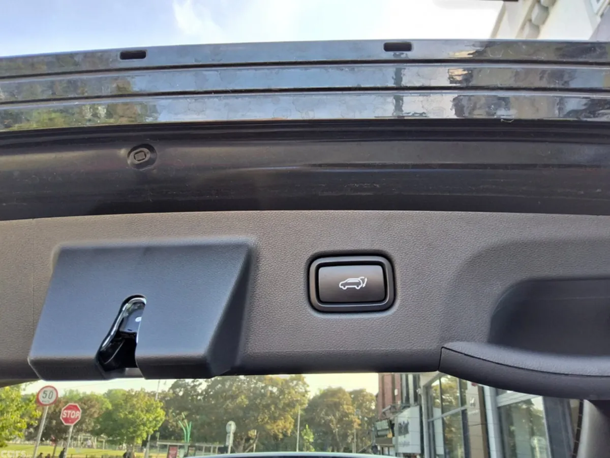 Hyundai Tucson MPV, Petrol Hybrid, 2024, Black