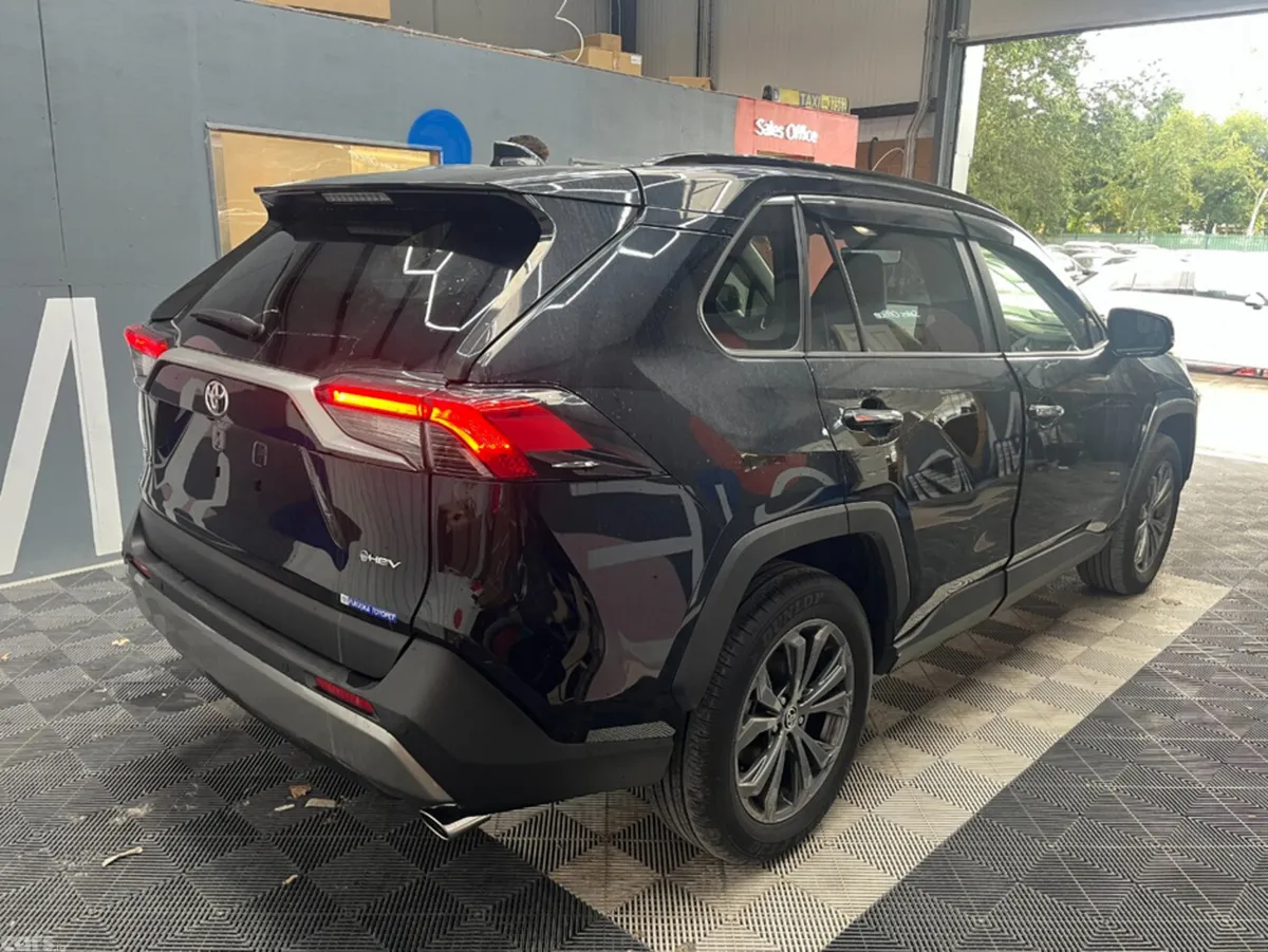 Toyota RAV4 SUV, Petrol Hybrid, 2025, Blue