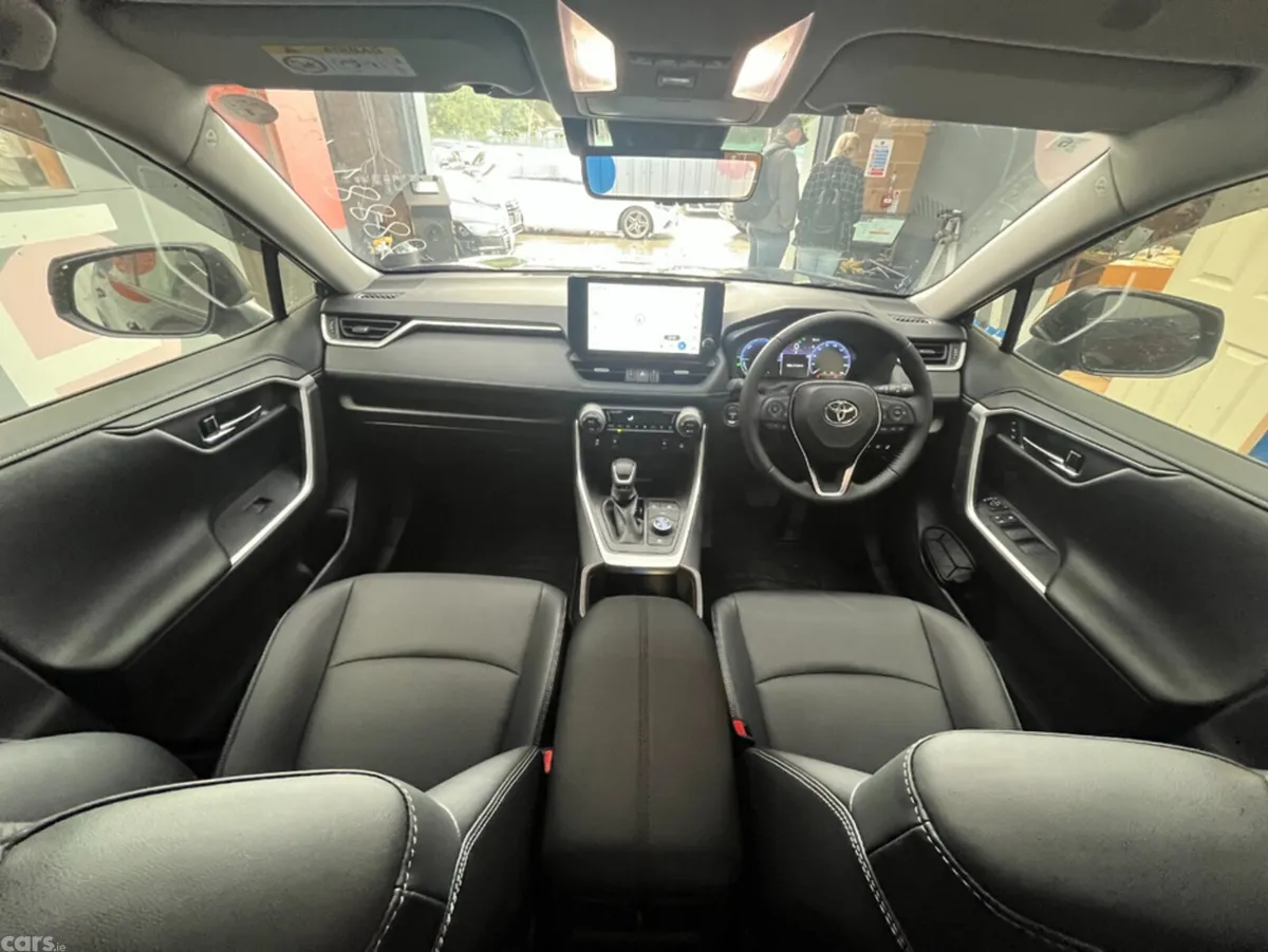 Toyota RAV4 SUV, Petrol Hybrid, 2025, Blue