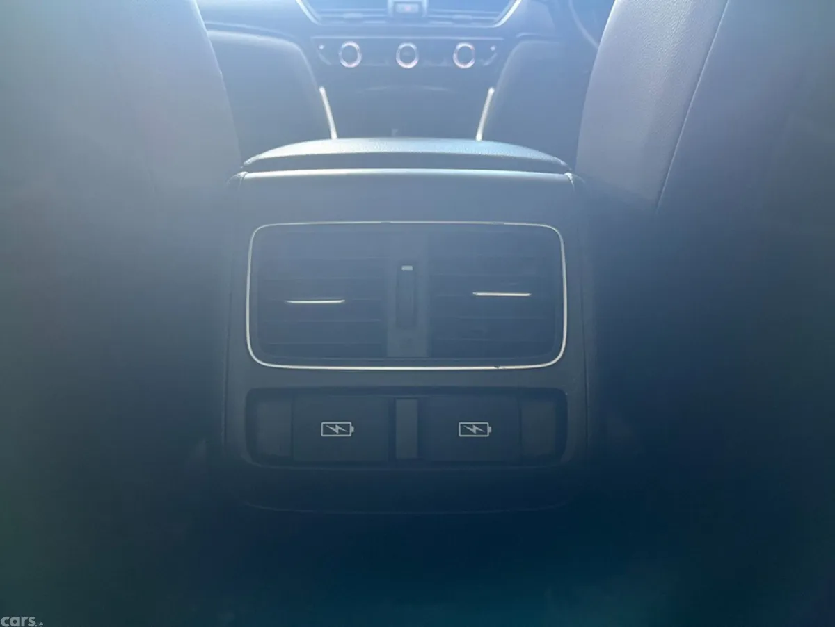 Honda Accord Saloon, Petrol Hybrid, 2022, White