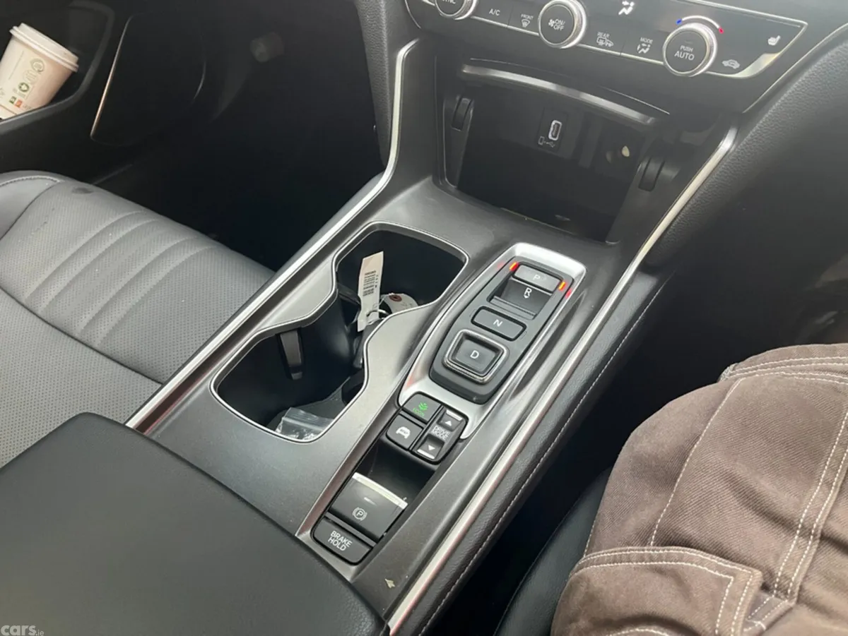 Honda Accord Saloon, Petrol Hybrid, 2022, White