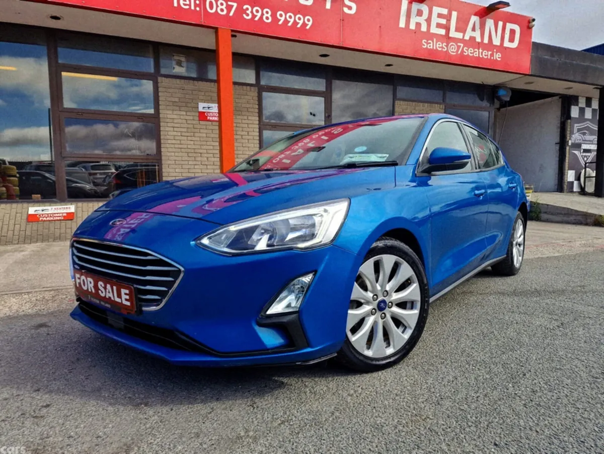 Ford Focus Hatchback, Petrol, 2019, Blue