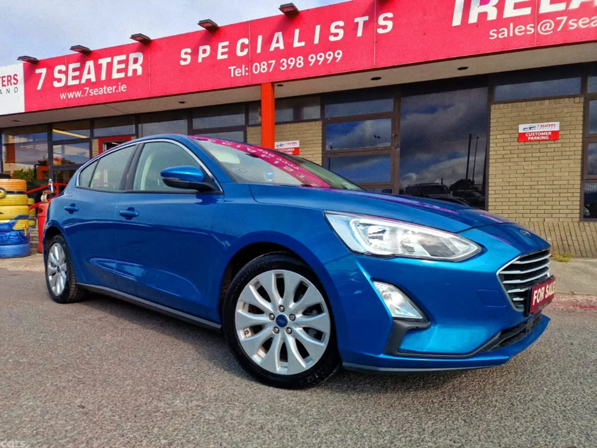 Ford Focus Hatchback, Petrol, 2019, Blue