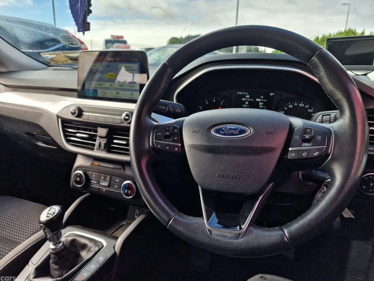 Ford Focus Hatchback, Petrol, 2019, Blue