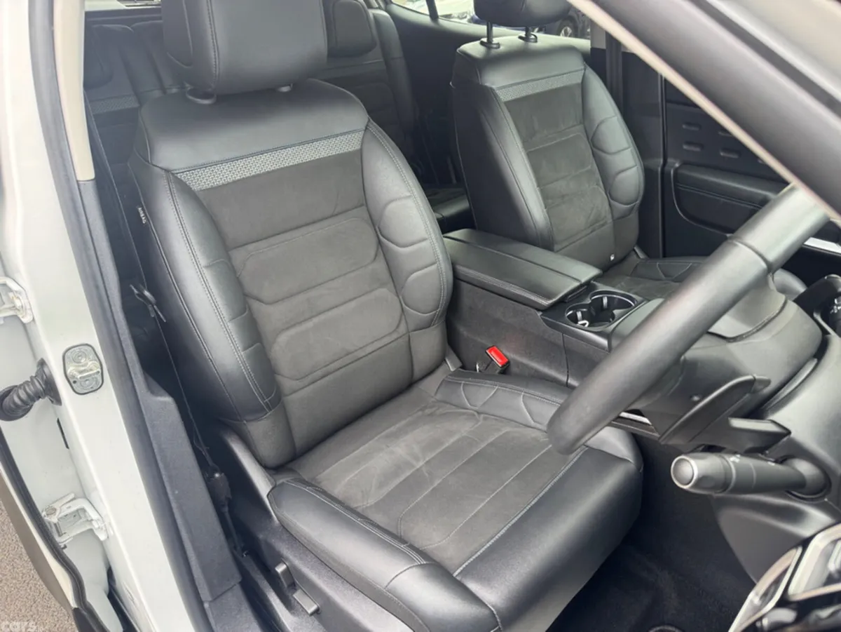 Citroen C5 Aircross Hatchback, Diesel, 2024, White
