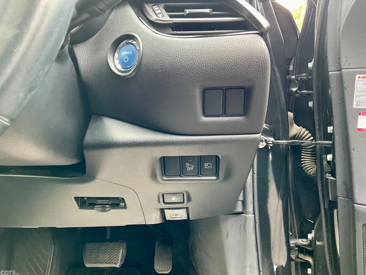 Toyota C-HR Hatchback, Petrol Hybrid, 2017, Black