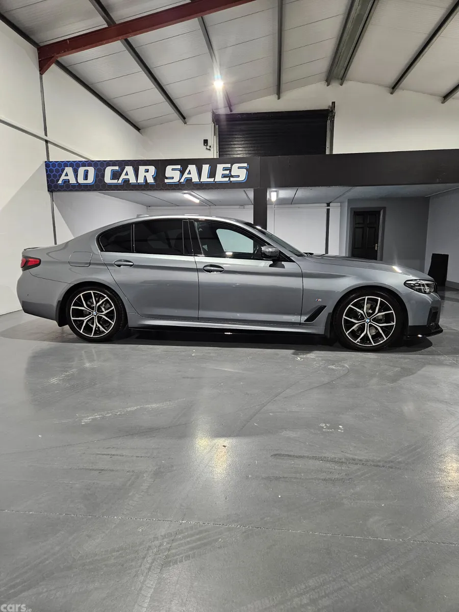 BMW 5-Series Saloon, Diesel, 2022, Grey