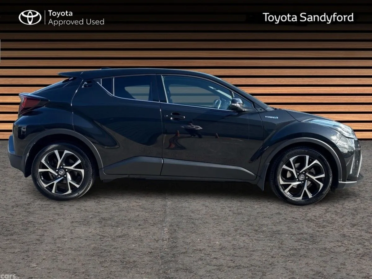 Toyota C-HR SUV, Petrol Hybrid, 2022, Black