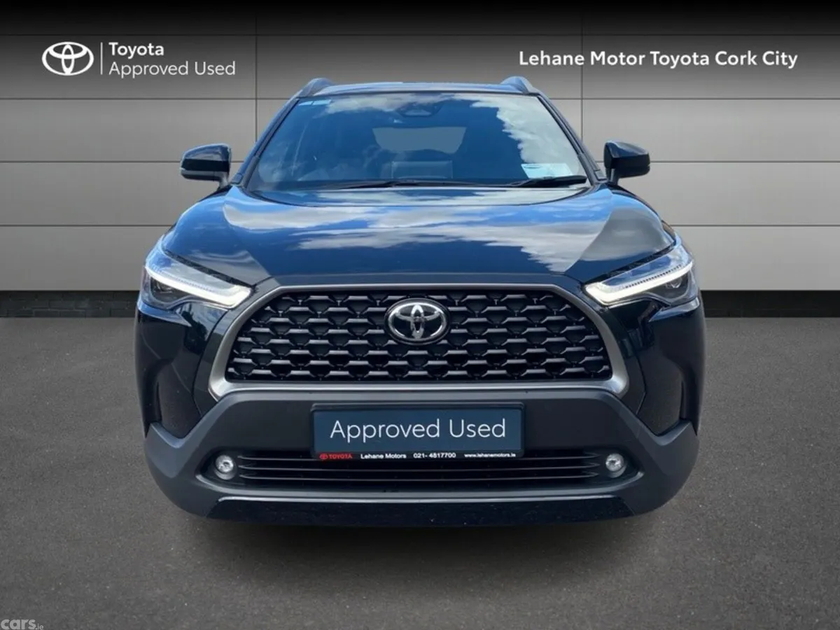 Toyota Corolla Cross SUV, Petrol Hybrid, 2024, Black