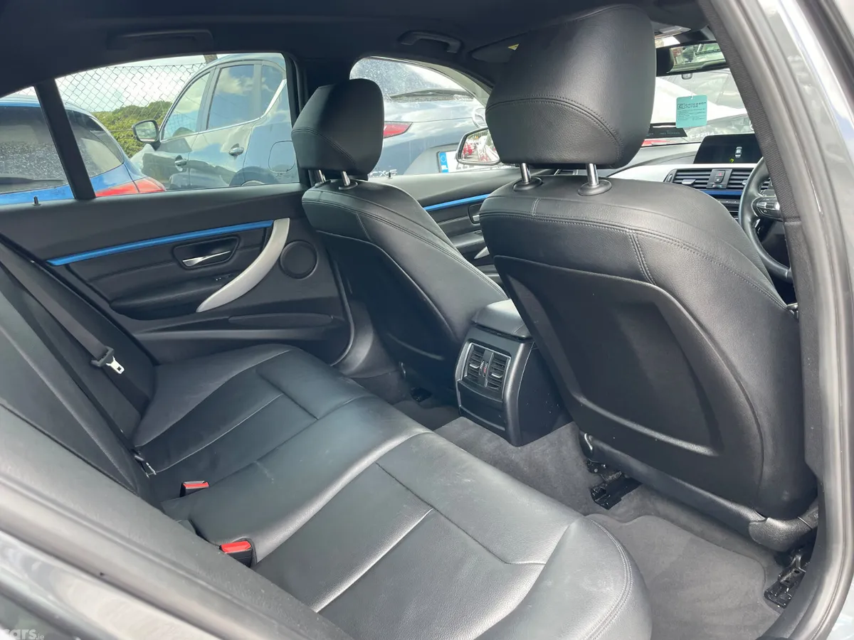 BMW 3-Series Saloon, Diesel, 2018, Grey