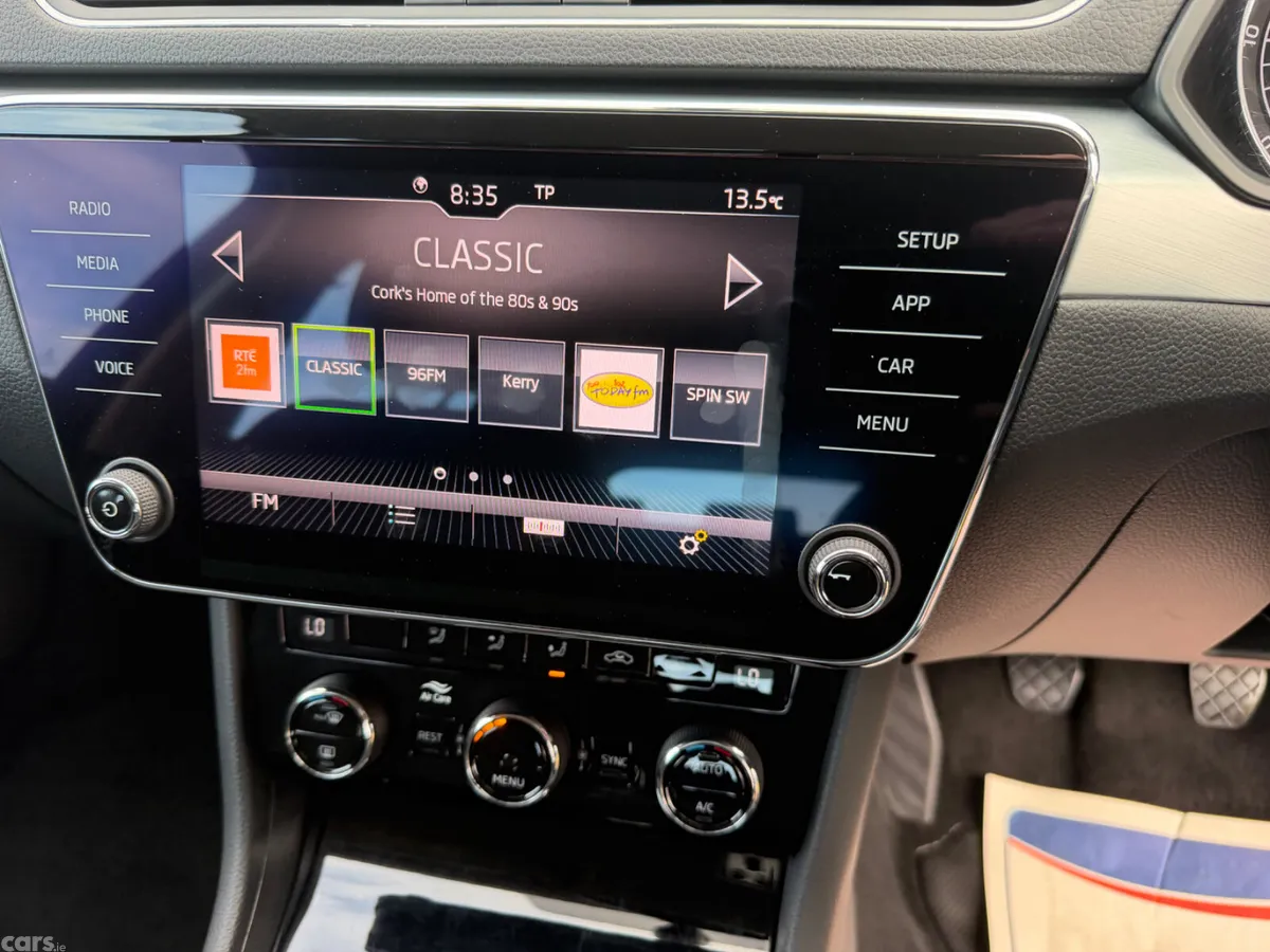 Skoda Superb Estate, Diesel, 2018, Black