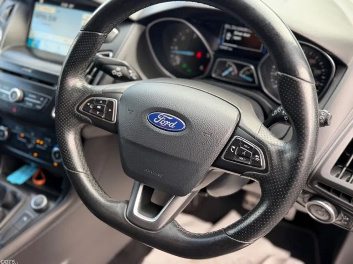 Ford Focus Hatchback, Diesel, 2018, Black