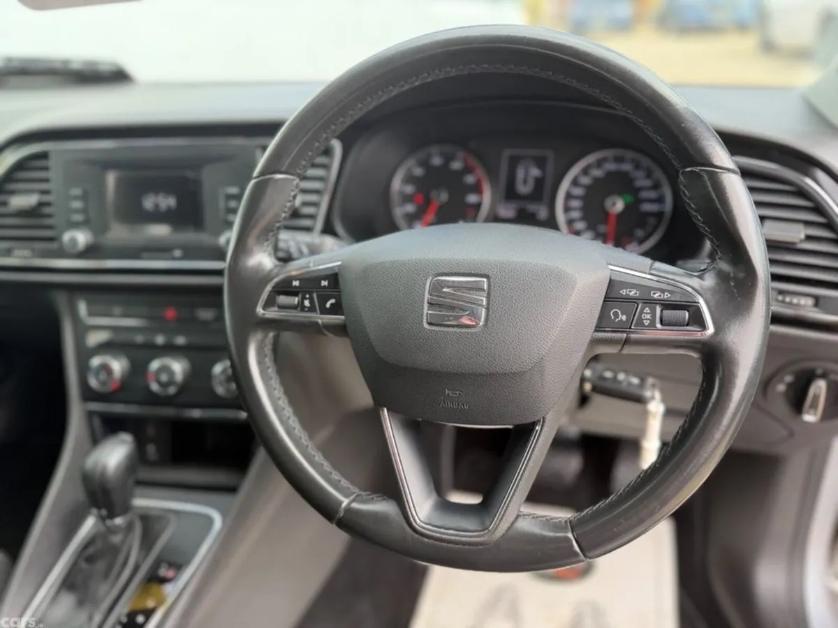 SEAT Leon Estate, Petrol, 2016, Silver