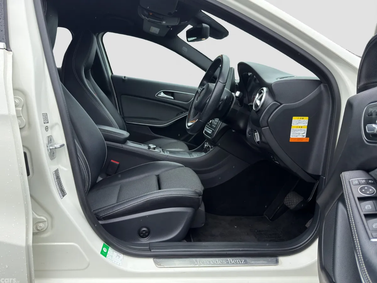 Mercedes-Benz A-Class Hatchback, Petrol, 2017, White