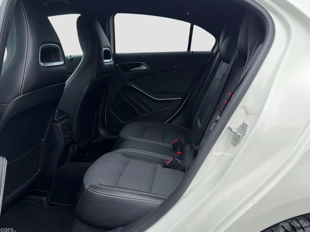 Mercedes-Benz A-Class Hatchback, Petrol, 2017, White