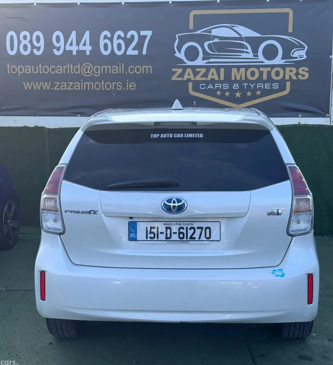 Toyota Prius MPV, Petrol Hybrid, 2015, White