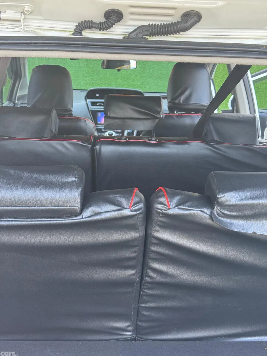 Toyota Prius MPV, Petrol Hybrid, 2015, White