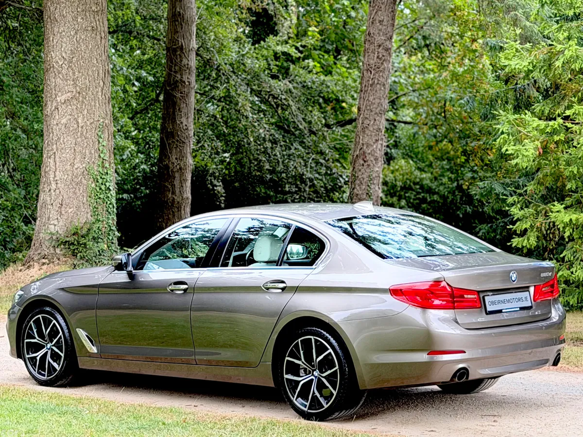 BMW 5-Series Saloon, Diesel, 2017, Grey