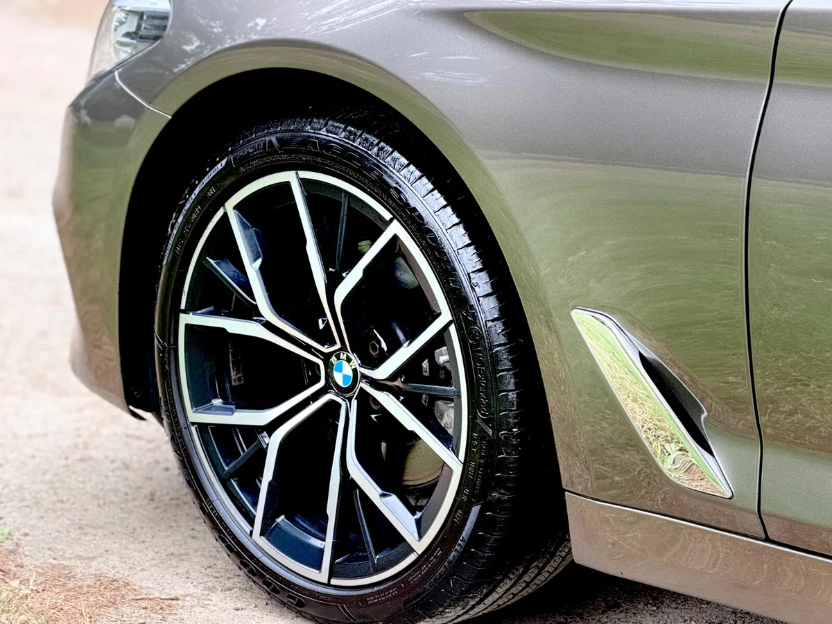 BMW 5-Series Saloon, Diesel, 2017, Grey
