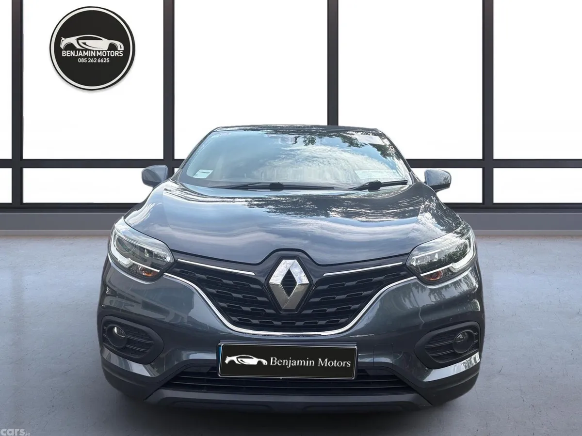 Renault Kadjar SUV, Petrol, 2019, Grey