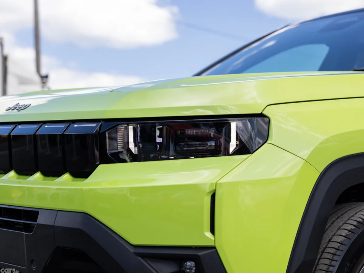 Jeep Compass SUV, Petrol Hybrid, 2026, Green
