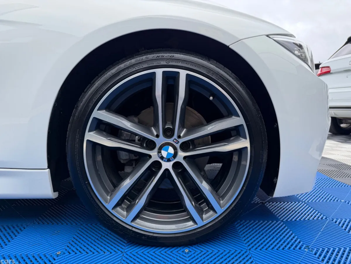 BMW 3-Series Saloon, Diesel, 2018, White