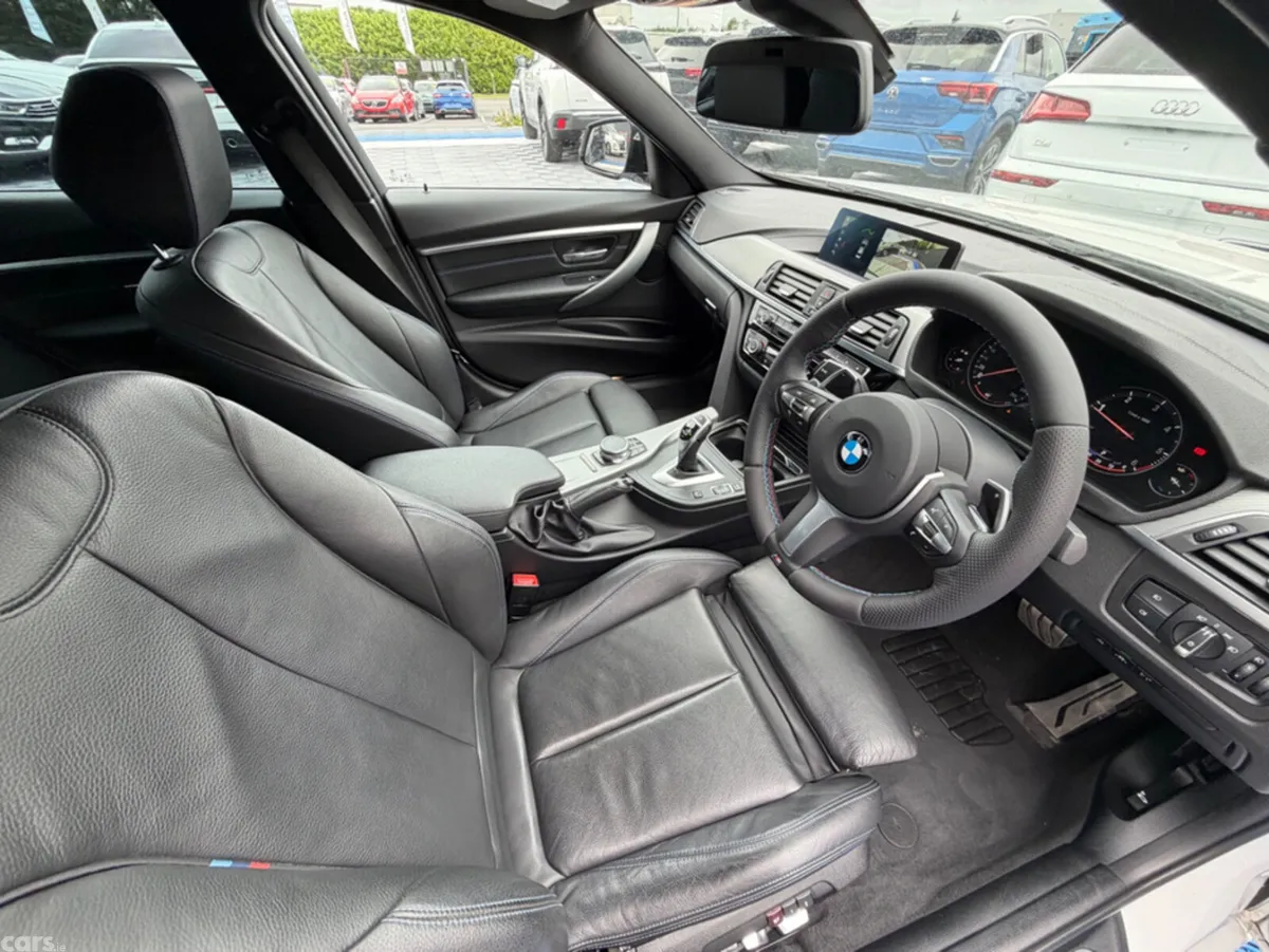 BMW 3-Series Saloon, Diesel, 2018, White