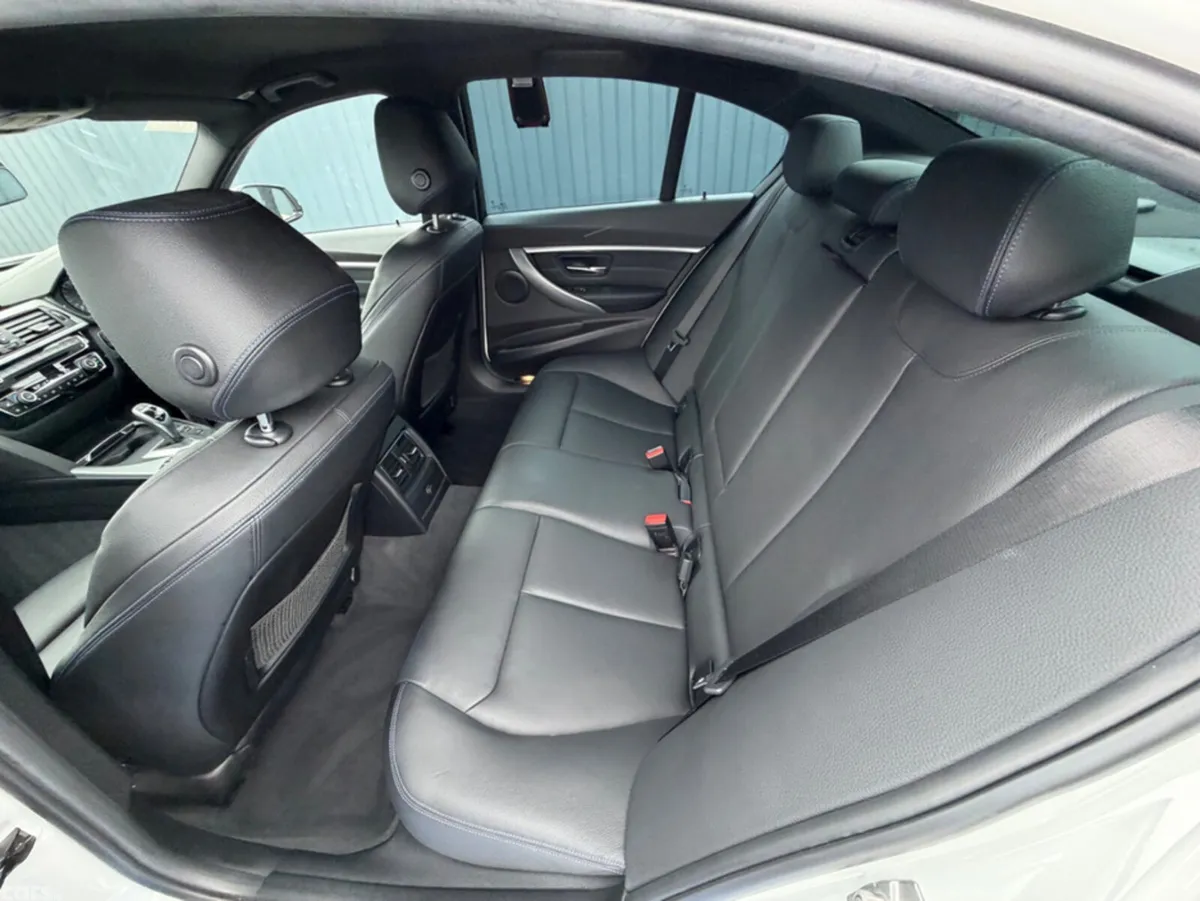 BMW 3-Series Saloon, Diesel, 2018, White