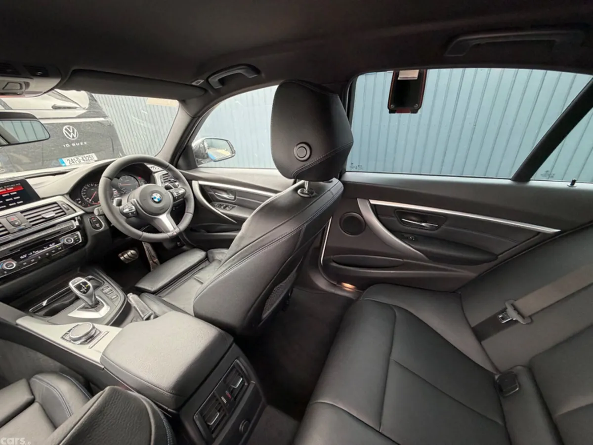 BMW 3-Series Saloon, Diesel, 2018, White