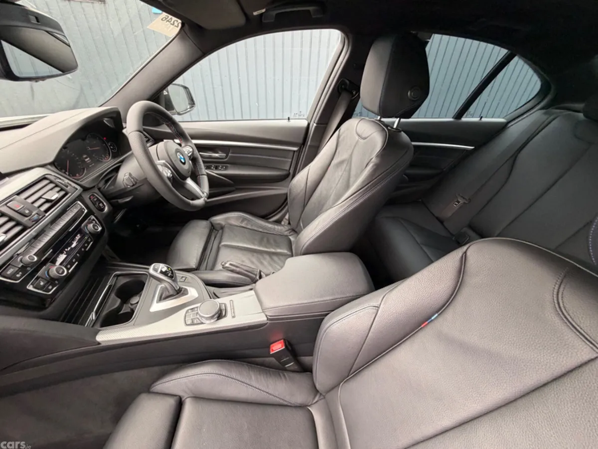 BMW 3-Series Saloon, Diesel, 2018, White