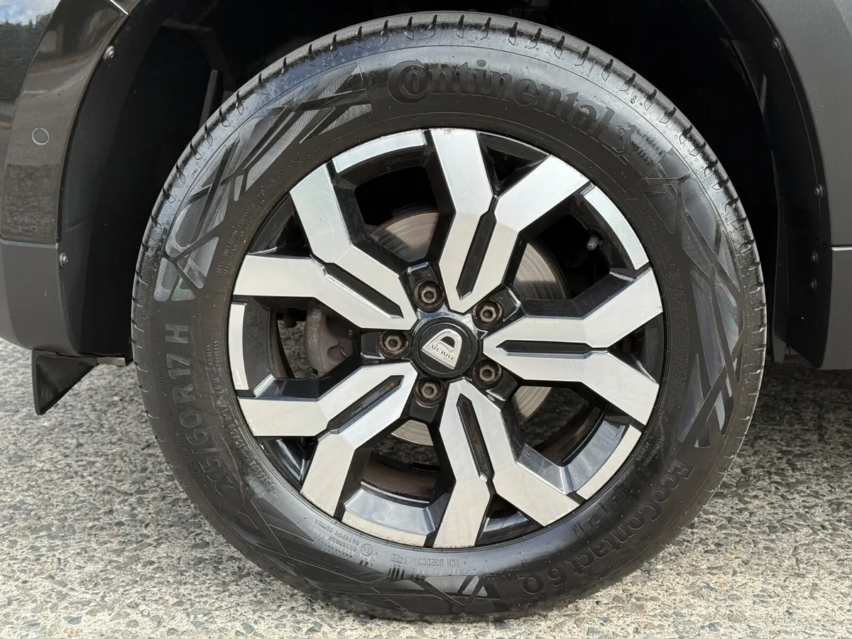 Dacia Duster SUV, Diesel, 2022, Black