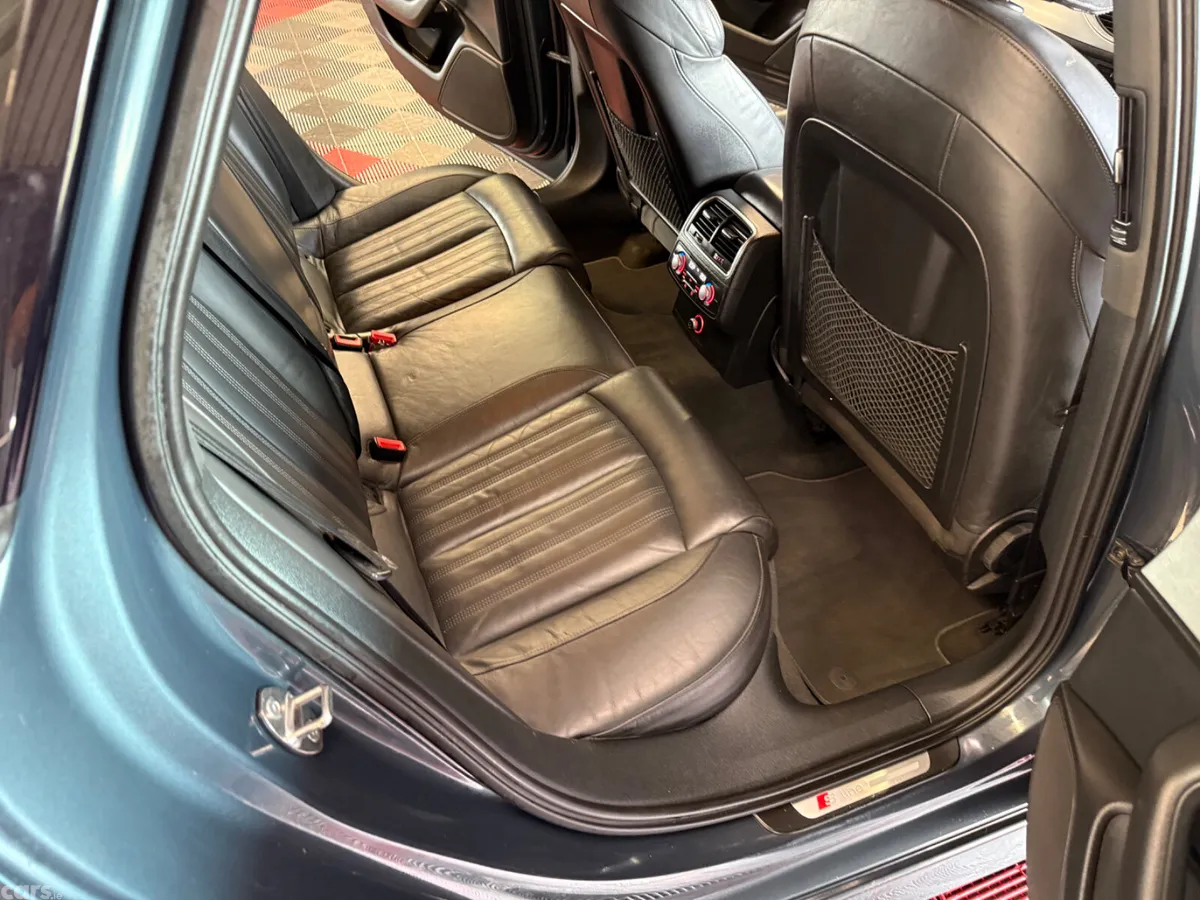 Audi A6 Estate, Diesel, 2015, Blue