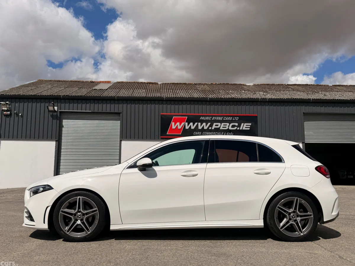 Mercedes-Benz A-Class Estate/Jeep, Diesel, 2020, White